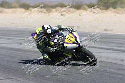 media/Oct-05-2025-CVMA (Sun) [[beeef4f201]]/Race 3-Amateur Supersport Middleweight/